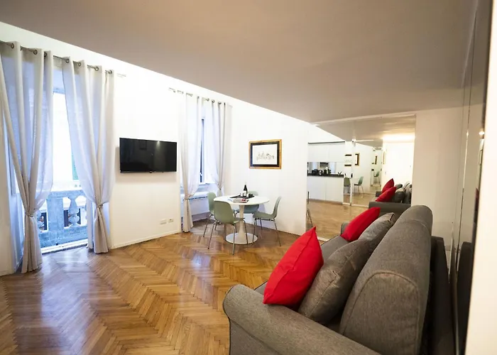 Lovely Nest With Balcony By The Spanish Steps