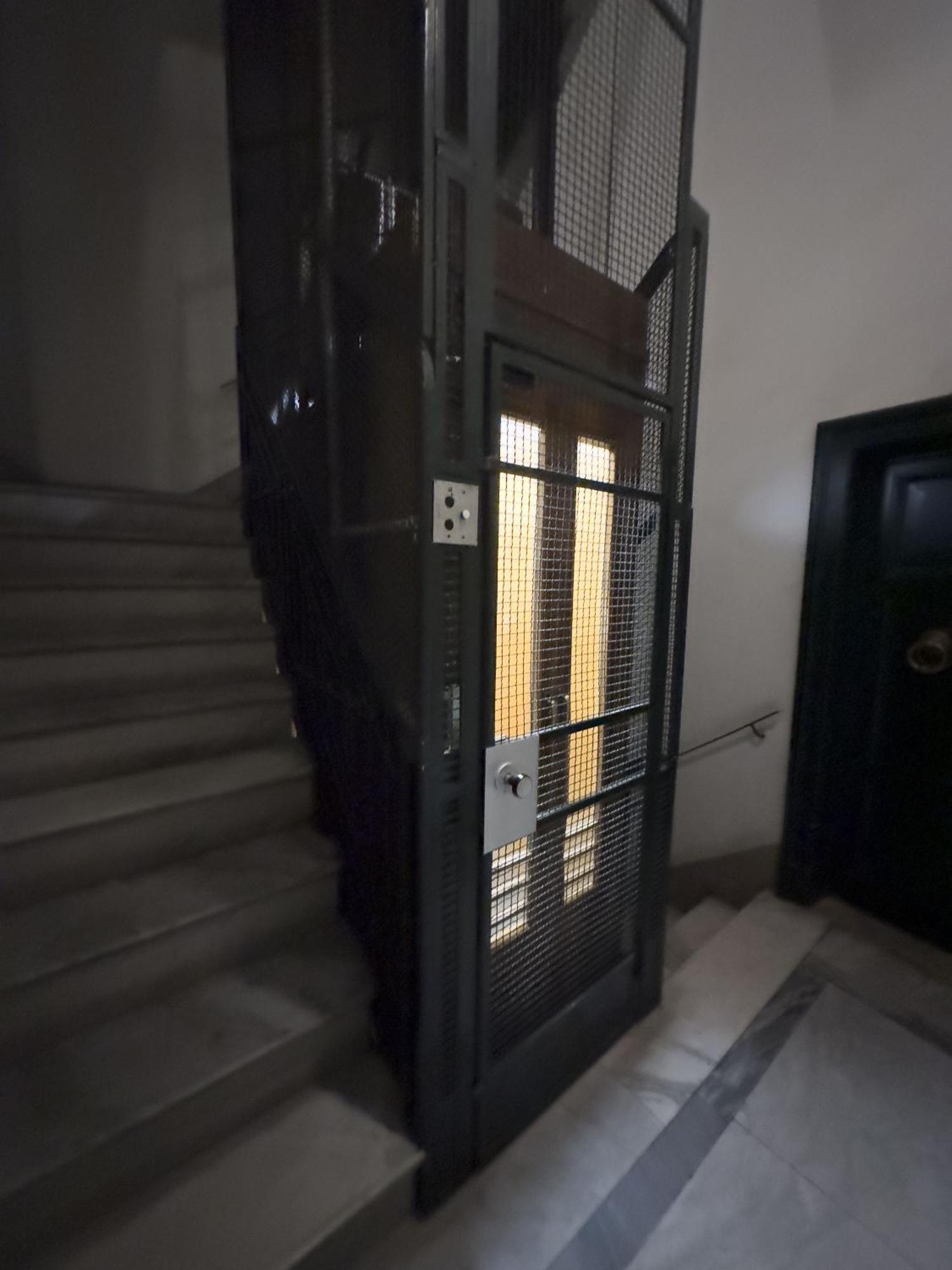 Apartment Lovely Nest With Balcony By The Spanish Steps *