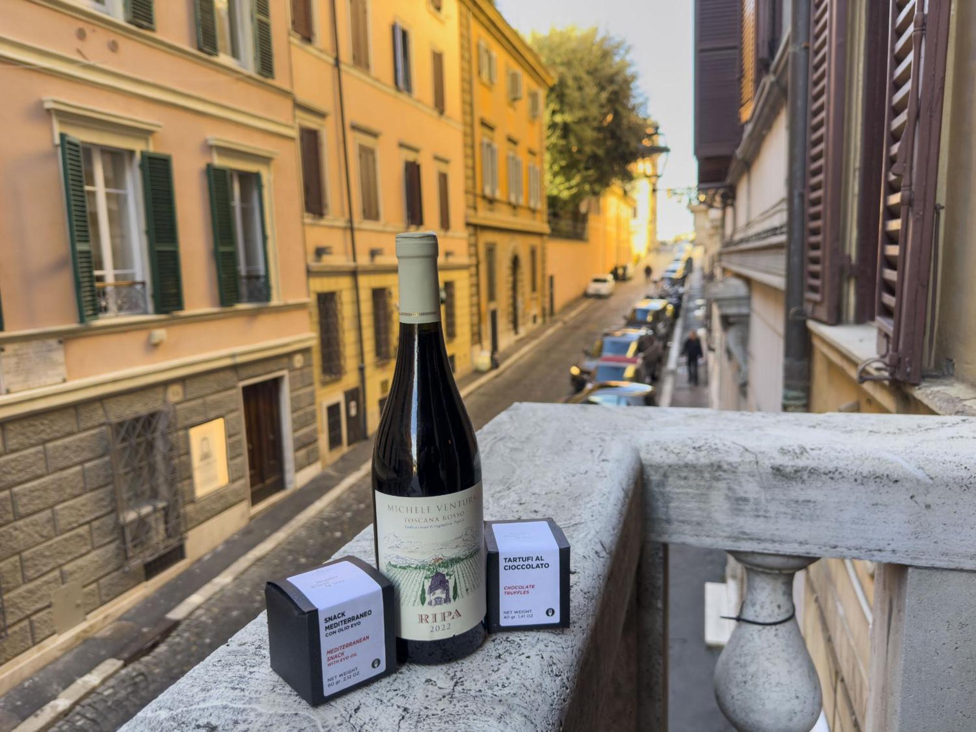 Lovely Nest With Balcony By The Spanish Steps Apartment *